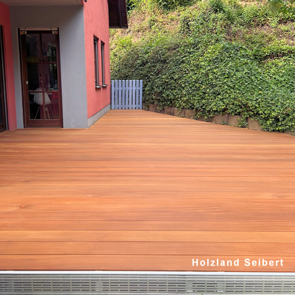Bangirai Terrasse mit Ventilationsprofil